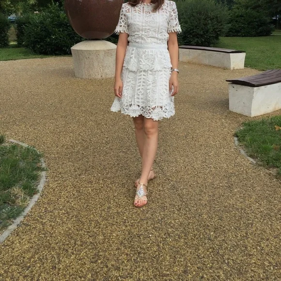 Dress 90% new - Picture 2 of 4